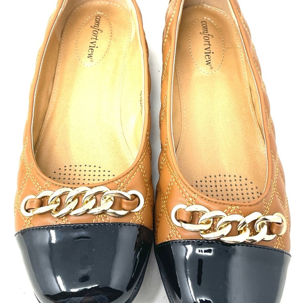 Comfortview Women's Brown and Black Chain Flats